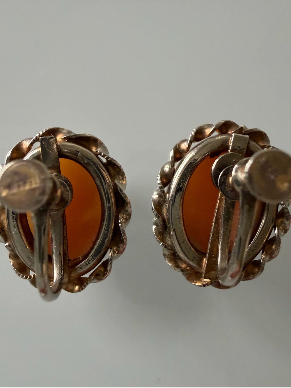 Vintage Shell Cameo Earrings - Picture 7 of 16